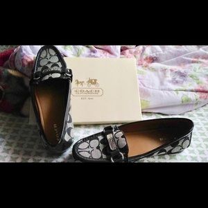 Coach loafers ♥️